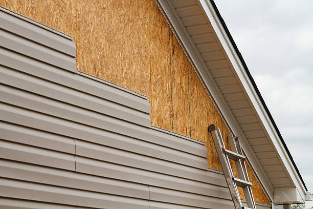 24/7 Emergency Storm Damage Siding Repair experts in Black Creek, NC